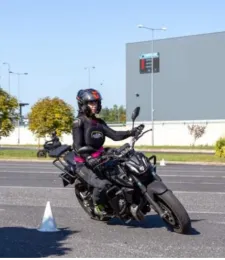 Molnár Sándor Motoros Oktató